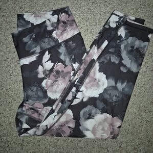 Old Navy Active Abstract Print Leggings